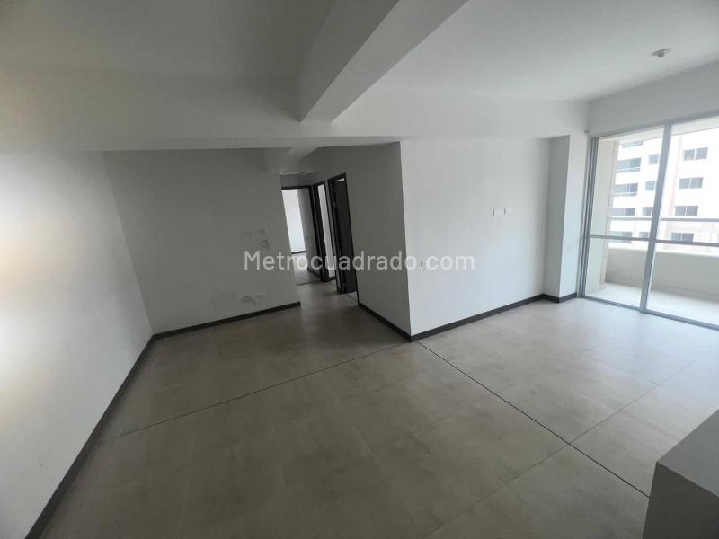 Apartamento Versátil de 3 Alcobas en Calasanz Ferrini - 5