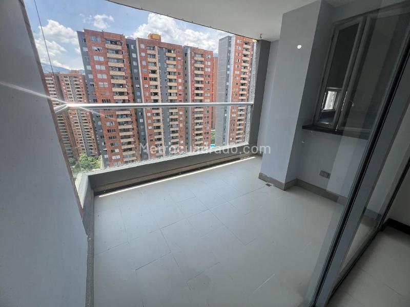 Apartamento encantador de 3 alcobas con balcón en San Germán - 3