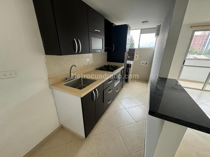 Apartamento de 3 Alcobas en Calazania con Piscina