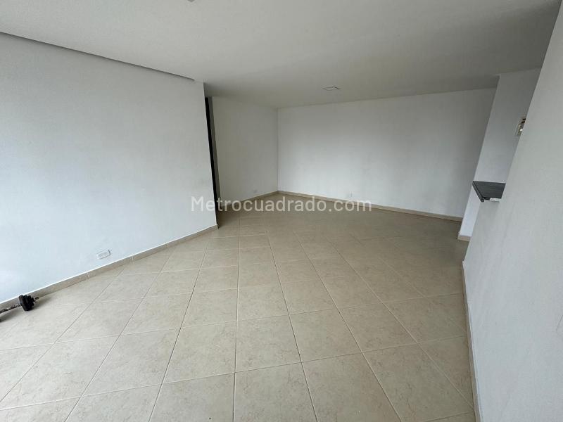 Apartamento de 3 Alcobas en Calazania con Piscina - 4