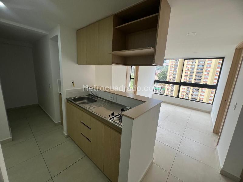 Excelente Apartamento de 3 Alcobas en Calasanz Parte Alta - 2