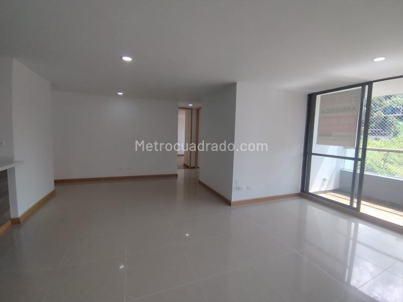 Apartamento de 2 Alcobas con Amenidades en El Poblado Castropol - 7