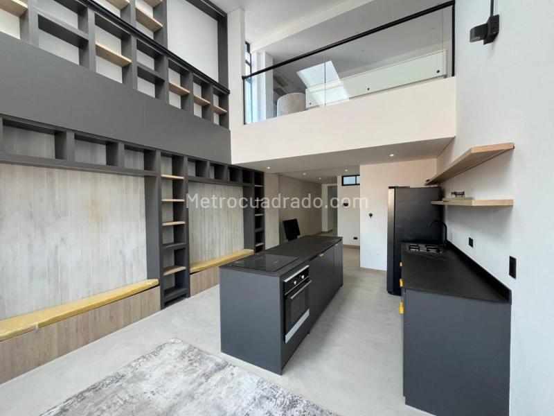 Spacious 2BR Apartment in Laureles - 4