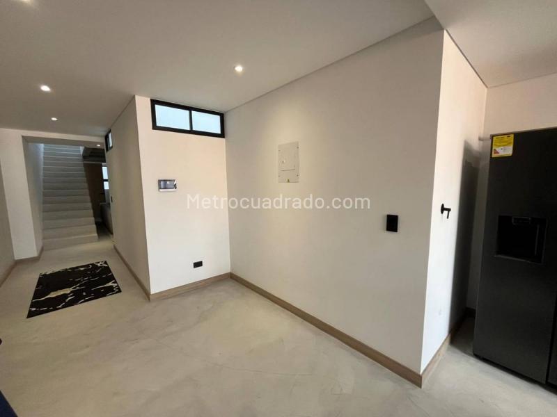 Spacious 2BR Apartment in Laureles - 6