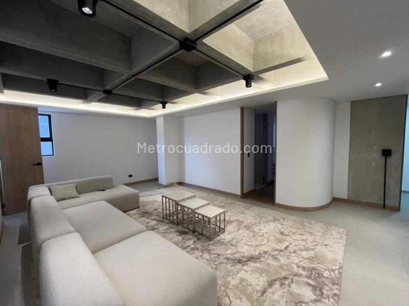 Spacious 2BR Apartment in Laureles - 8