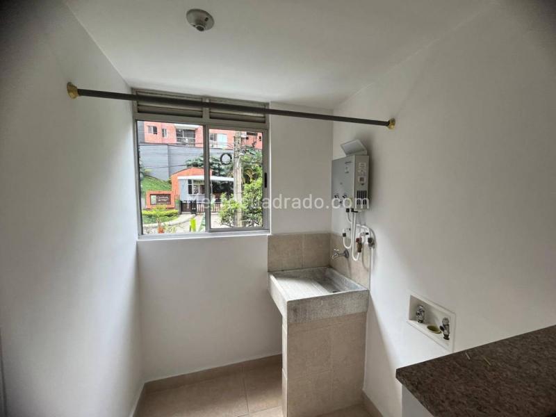 Apartamento en Arriendo, Cumbres, Envigado - 4