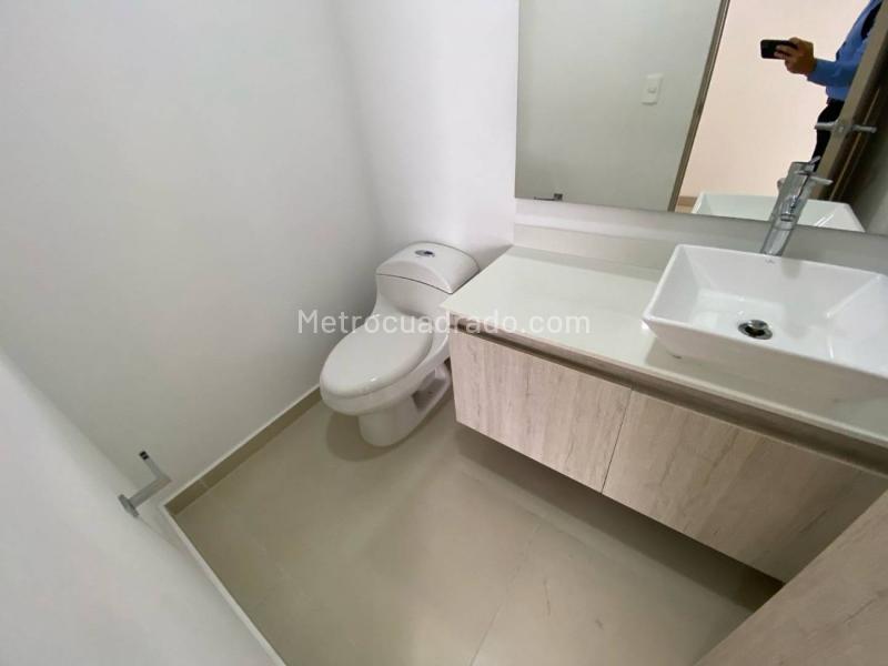 3BR Apartment in Loma Del Escobero (150 m²)