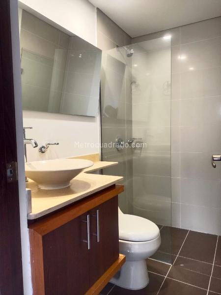 Comfortable 3BR Apartment in El Poblado Castropol - 6