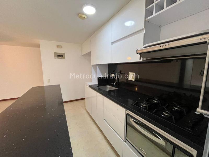 3BR Apartment in Cumbres (80 m²) - 3