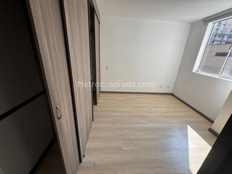 Apartamento Amplio de 3 Alcobas en San Germán (70 m²) - 5