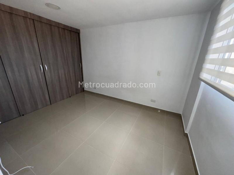 3BR Apartment with 2 Baths in Robledo La Campiña (55 m²) - 5