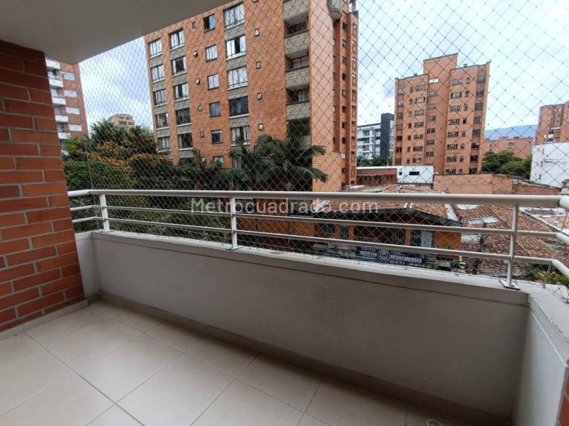Apartamento Cómodo de 3 Alcobas en Calasanz - 2