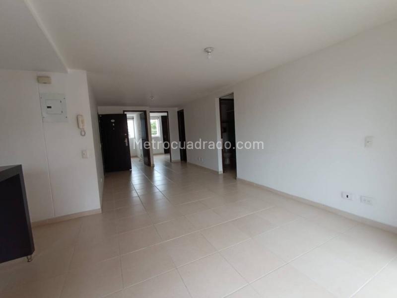 Apartamento Cómodo de 3 Alcobas en Calasanz - 3