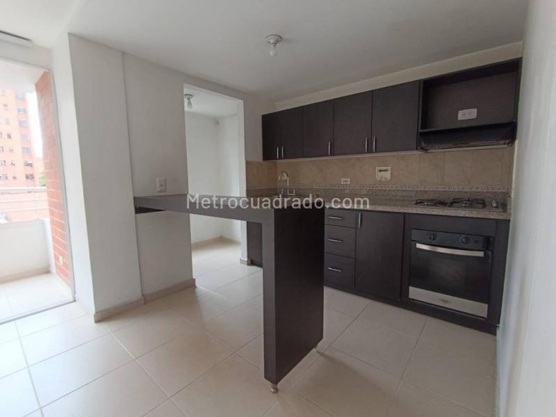 Apartamento Cómodo de 3 Alcobas en Calasanz - 9