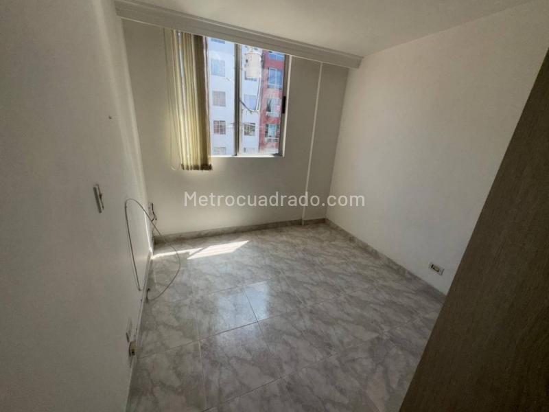 Apartamento en Arriendo de 3 Alcobas en Calasanz (65 m²) - 6