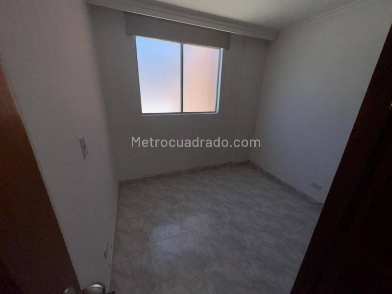 Apartamento en Arriendo de 3 Alcobas en Calasanz (65 m²) - 8