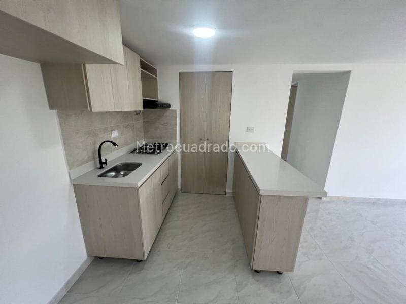 Apartamento en Arriendo, El Trapiche, Bello - 3