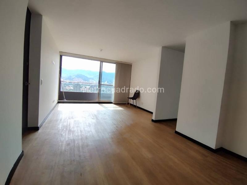 Apartamento de 2 Alcobas en Ciudad del Río con Parqueadero y Cuarto útil - 2