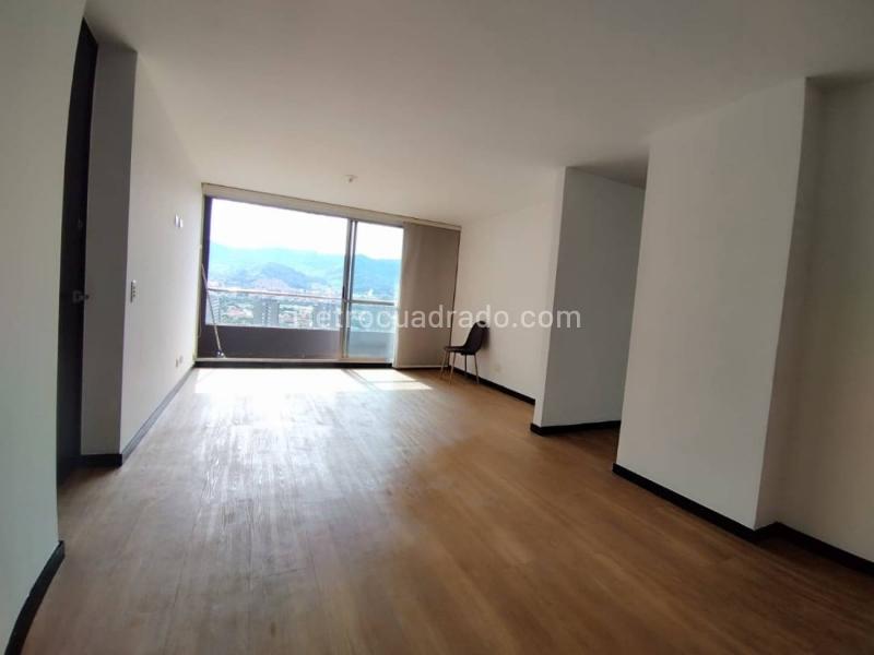 Apartamento de 2 Alcobas en Ciudad del Río con Parqueadero y Cuarto útil - 4