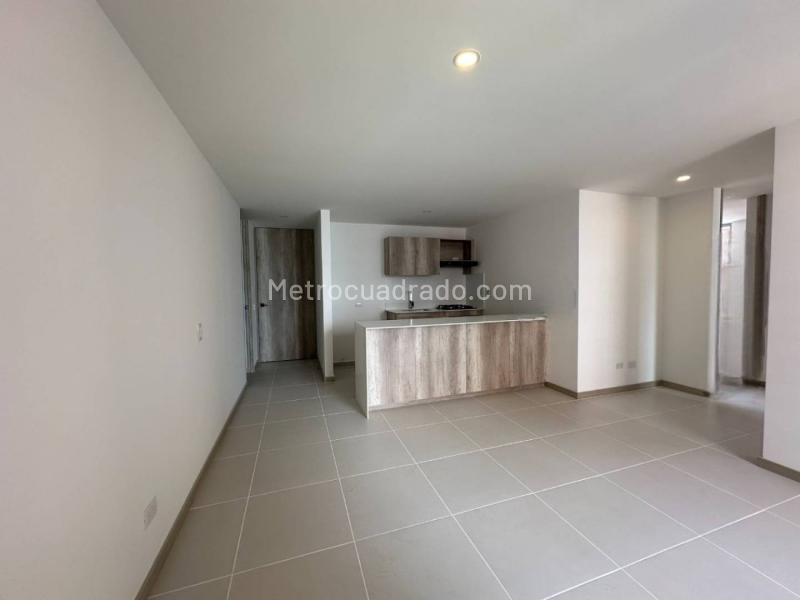 2BR Apartment in Ciudad del Río with Parking & Utility Room - 2