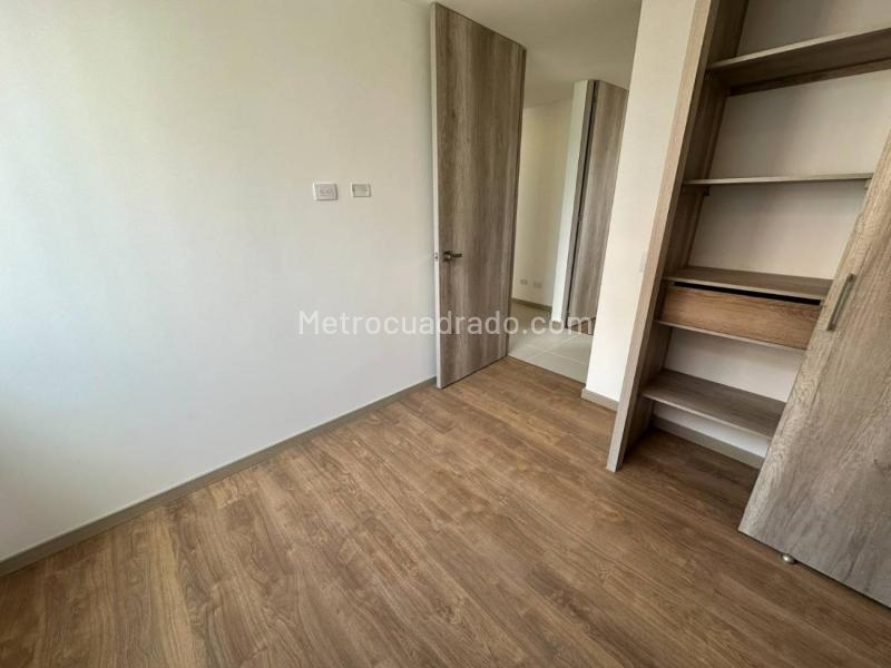 2BR Apartment in Ciudad del Río with Parking & Utility Room - 7