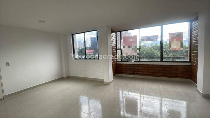 Apartamento de 3 Alcobas en La Loma del Indio (Piso 4) - 5