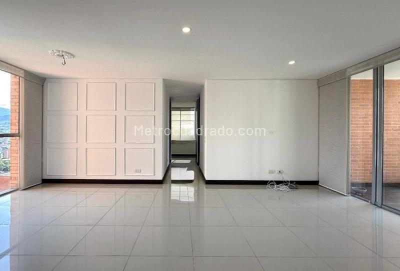 Apartamento de 2 Alcobas en Lalinde con Balcón - 6