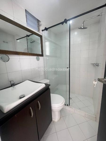 Apartamento de 3 Alcobas con amenidades en Loma de San Julián - 7
