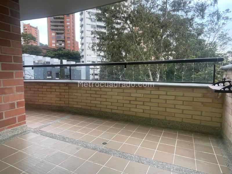 Apartamento Amplio de 3 Alcobas en Loma de los González - 3