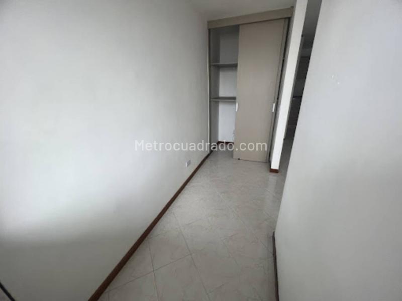 Apartamento Cómodo de 2 Alcobas en Loma de San Julián - 5