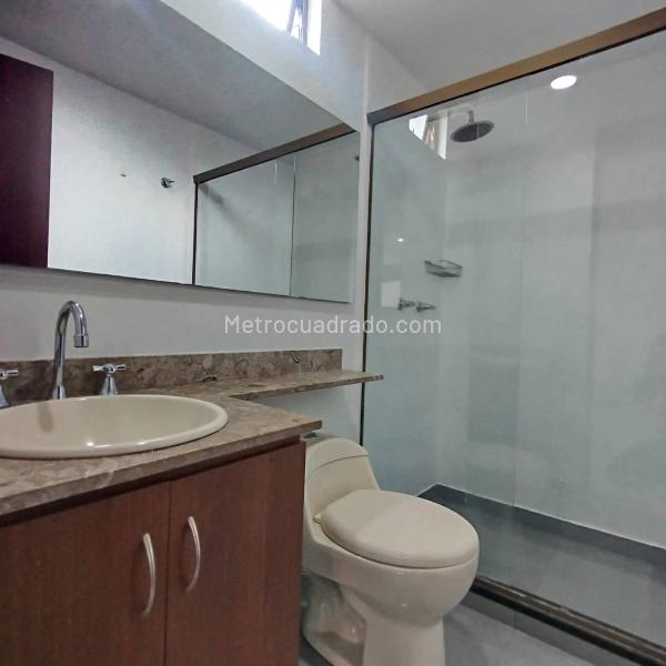 Apartamento en Arriendo, Villagrande, Envigado - 2