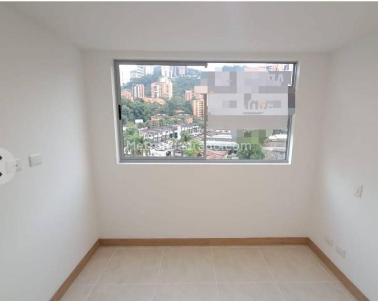 Apartamento de 1 alcoba con parqueadero en Ciudad del Río, El Poblado - 6