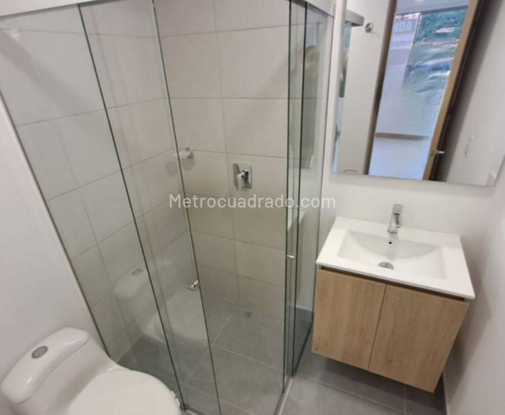 Apartamento de 1 alcoba con parqueadero en Ciudad del Río, El Poblado - 9