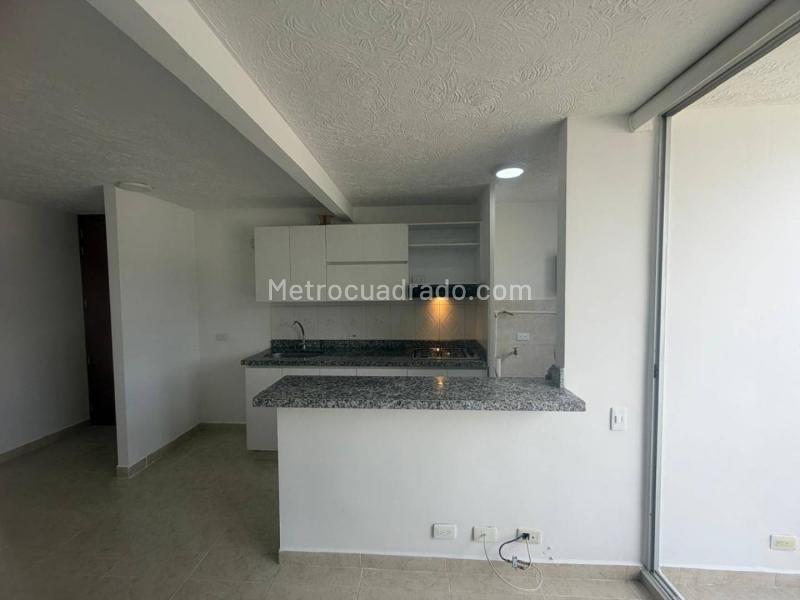 Apartamento en Arriendo, La Tablaza, La Estrella - 2
