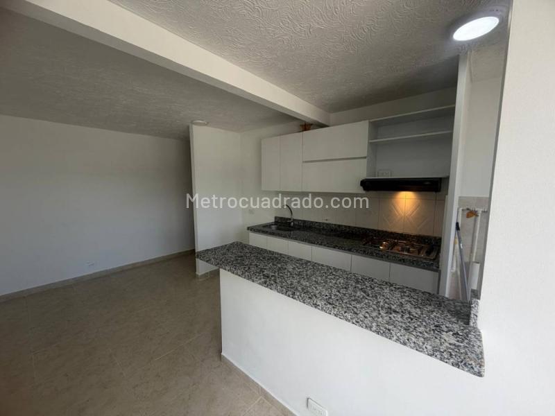 Apartamento en Arriendo, La Tablaza, La Estrella - 3