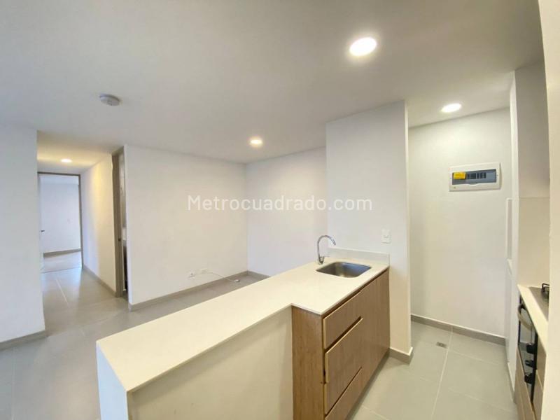 Hermoso Apartamento de 3 Alcobas en Suramérica, Itagüí - 3
