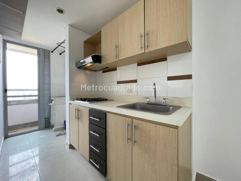 Apartamento Nuevo de 3 Alcobas en Suramérica, Itagüí - 2
