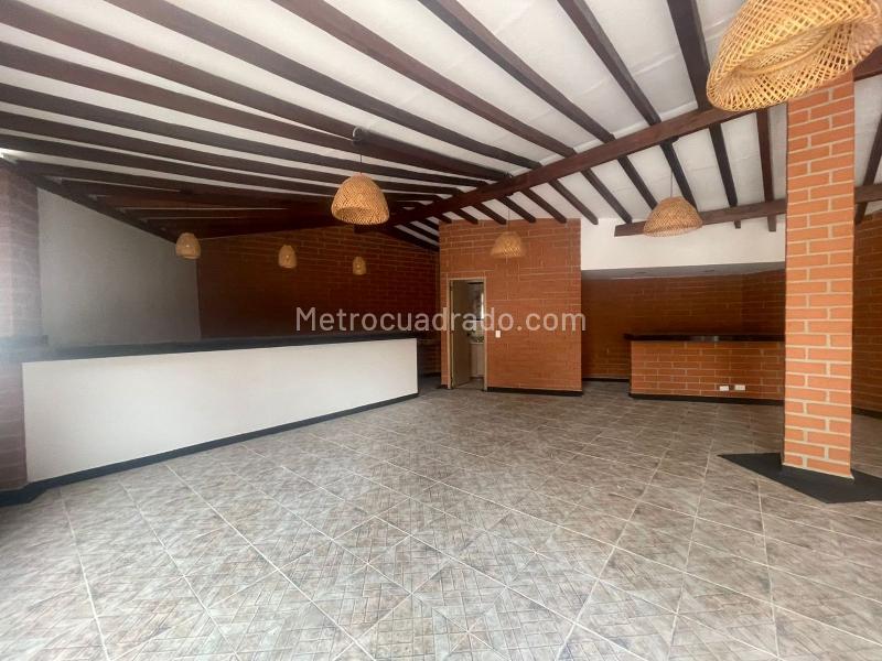 Comfortable 4BR House with Pool in El Poblado El Tesoro - 7