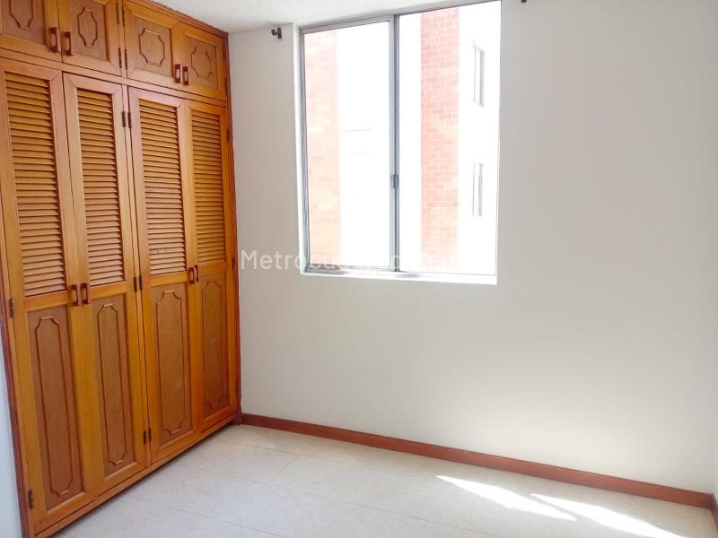 Apartamento de 2 Alcobas en Loma San Julián con Servicios - 7