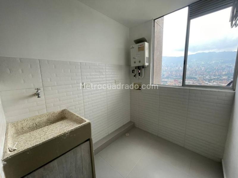 Apartamento en Arriendo en Itagüí (Viviendas del Sur) - 7