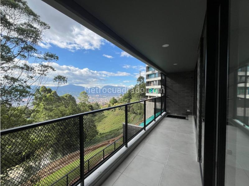 3BR Apartment in Loma Del Escobero (120 m²) - 4
