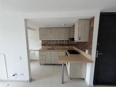 Apartamento de 3 alcobas en arriendo en La Doctora, Sabaneta, 60 m² · foto 3 de 19