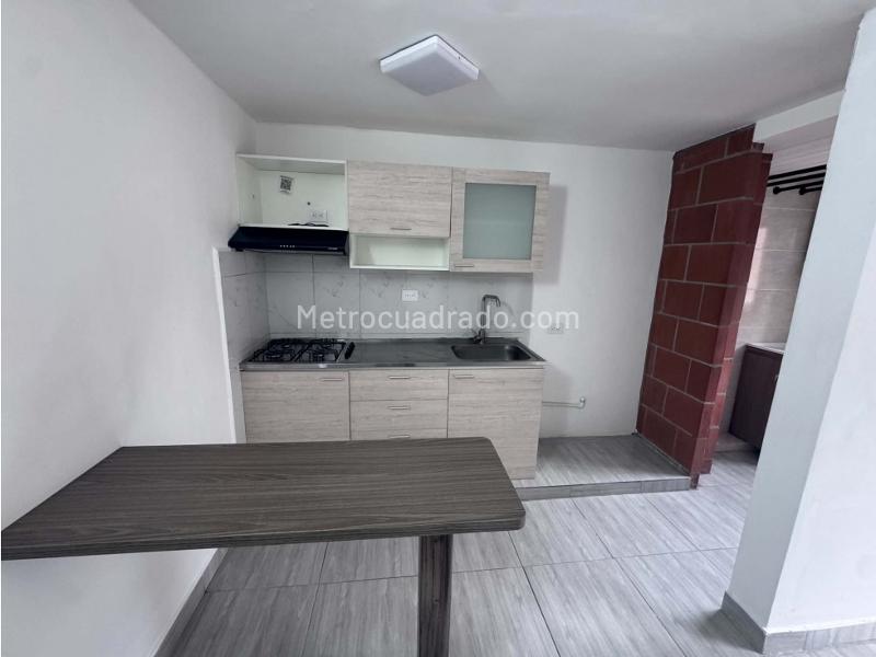 3BR Apartment in Niquia (60 m²)