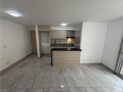 Apartamento de 3 alcobas en arriendo en Ditaires, Itagüí, 63 m² · foto 3 de 20