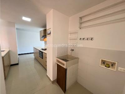 Apartamento de 4 alcobas en arriendo en Pan De Azucar, Sabaneta, 107 m² · foto 18 de 19