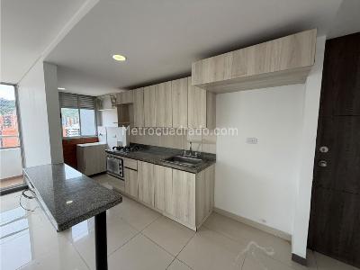 Apartamento de 3 alcobas en arriendo en Aves Maria, Sabaneta, 75 m² · foto 4 de 17