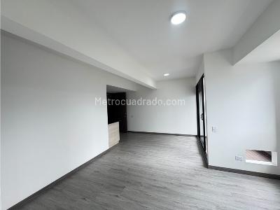 Apartaestudio en arriendo en El Poblado, Medellín, 45 m² · foto 6 de 10