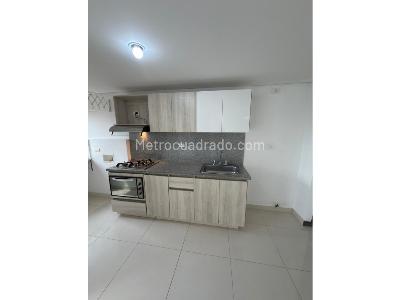 Apartamento de 3 alcobas en arriendo en Aves Maria, Sabaneta, 80 m² · foto 3 de 19