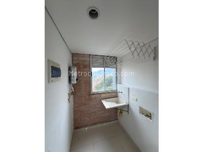 Apartamento de 3 alcobas en arriendo en Aves Maria, Sabaneta, 80 m² · foto 4 de 19