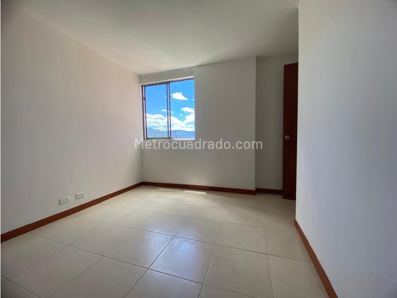 Piso – Medellín, Florida Nueva, Laureles-Estadio - Más